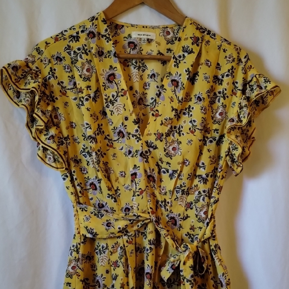 Max Studio Yellow Floral Ruffle Blouse - Picture 2 of 12
